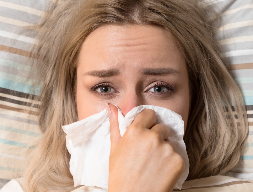 orrfújás takony színe sárga zöld