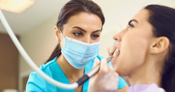  Fogkő, ínygyulladás és infarktus?  Így sodorhatja veszélybe a rossz fog 