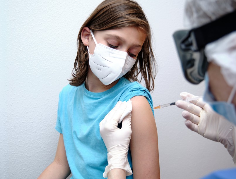 pfizer, mellékhatás, gyerekek, 12-15 évesek, oltás, vakcina