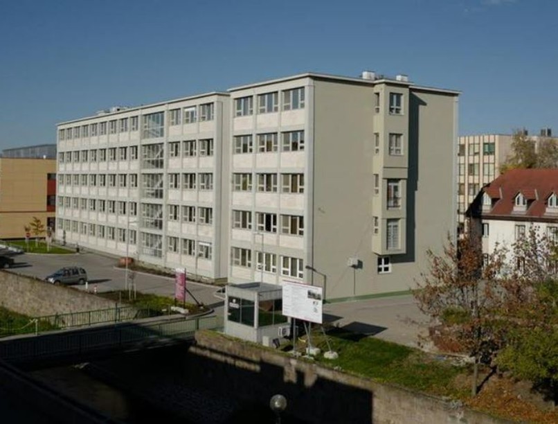 egri kórház, onkológia, támogatás, eszköz