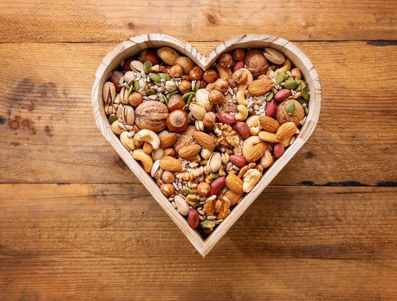 vastagbelgyulladas, mogyoró kutatás