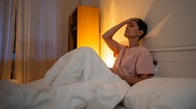 Pár hete hajnalban rendszeresen felriadok és belső szorongást érzek - okozhatja ezt vérnyomás kiugrás? Az orvos válaszol    című cikk nyitóképe