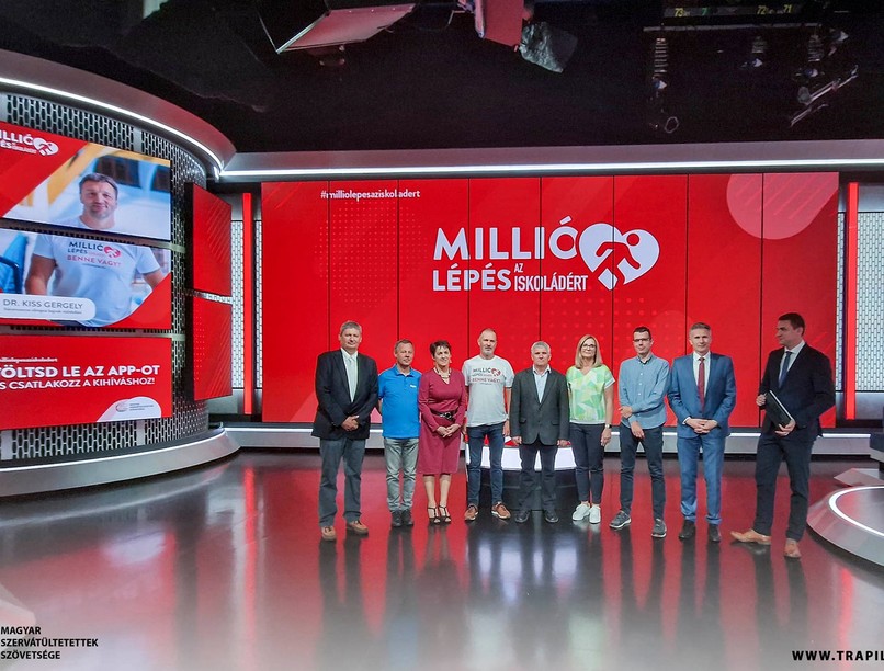 Millió Lépés az iskoládért, mozgás, lépésszám, millió lépés
