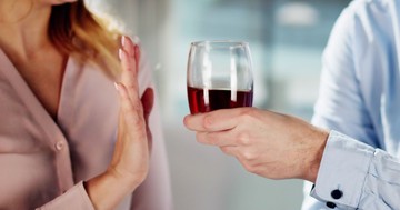 Az orvosok elmondják, mi történik egy hét és egy hónap után, ha nem iszik alkoholt