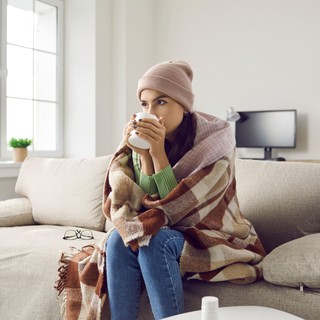 7 tünet, ami azt jelzi, hogy lelassult az anyagcseréje - az, hogy folyton fázik, csak az egyik című cikk nyitóképe