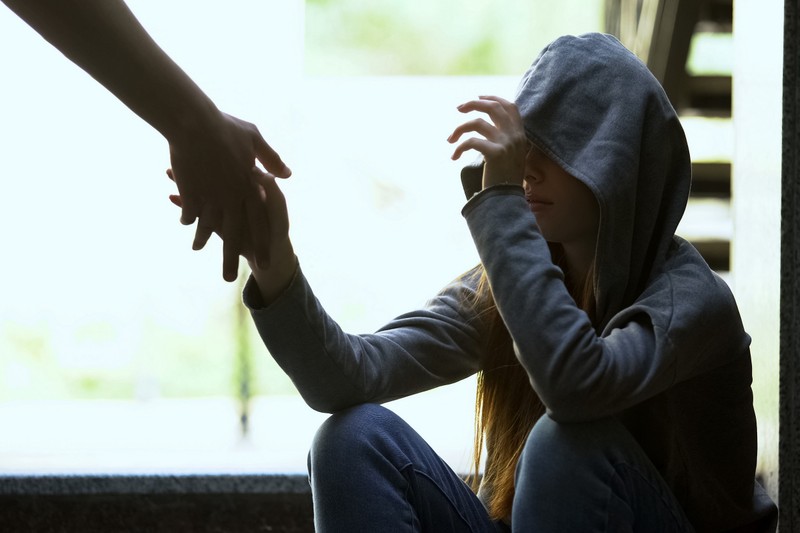 A Magyar Vöröskereszt 500 iskolában támogatja a menstruációs szegénységben érintett iskoláslányokat