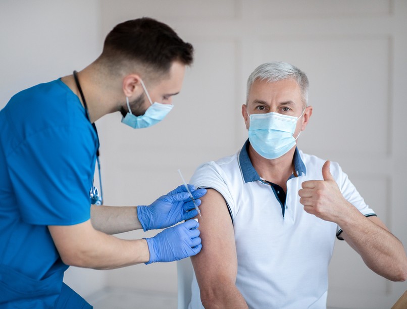 vakcina, mellékhatás, koronavírus, oltás