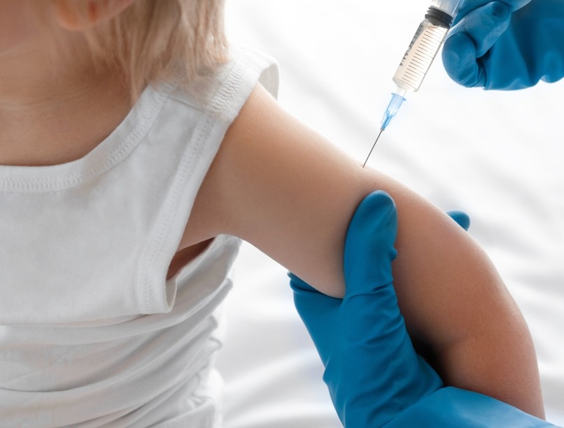 gyerek, oltás, koronavírus