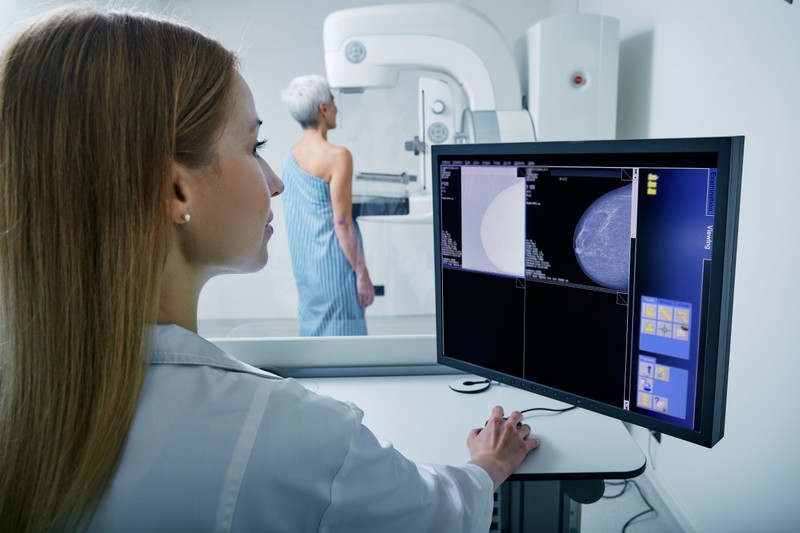 Az önvizsgálattól a 3D-s mammográfiáig: az emlőrák korai felismerésének teljes diagnosztikai térképe