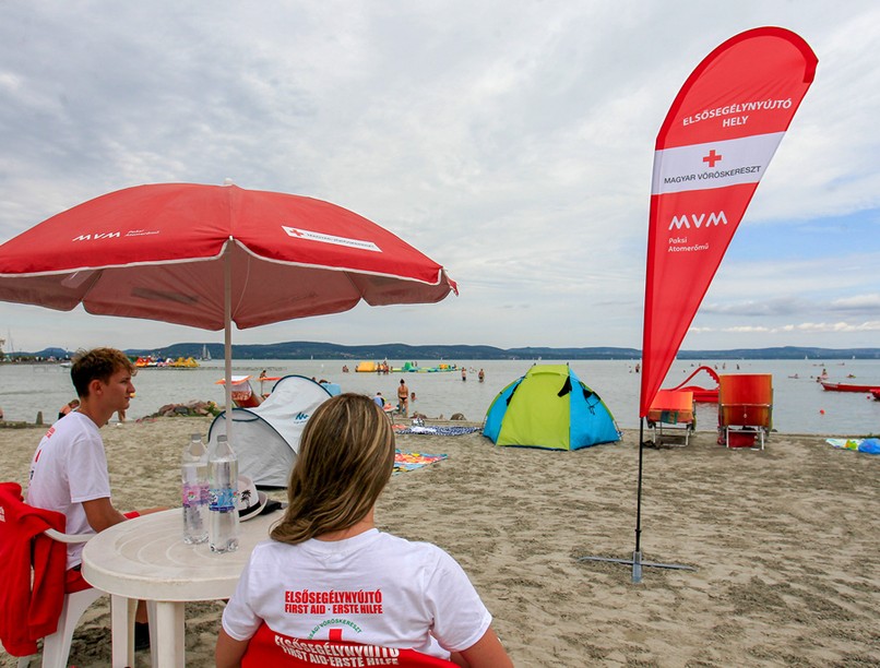 Magyar Vöröskereszt, elsősegély, Balatoni Elsősegélynyújtó Szolgálat, Ifjúsági Vöröskereszt, sürgősségi