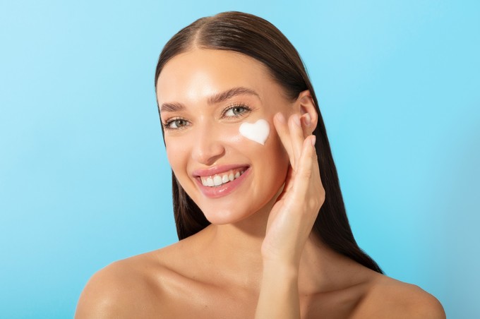 Házi bőrápolás: hatékony bőrradírok, pakolások a spájzból című cikk nyitóképe