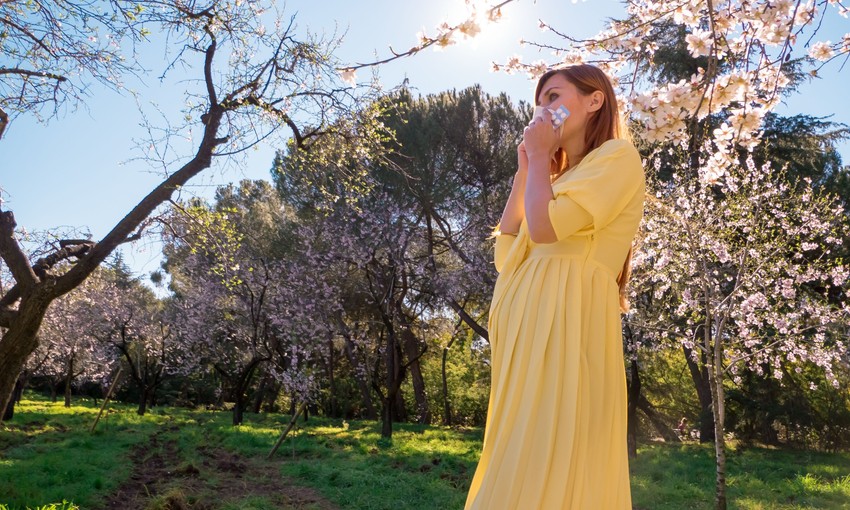 Bármilyen tünetről, betegségről legyen is szó, várandósság alatt mindig fokozottan kell mérlegelni egy gyógyszer hasznát, és kockázatát.