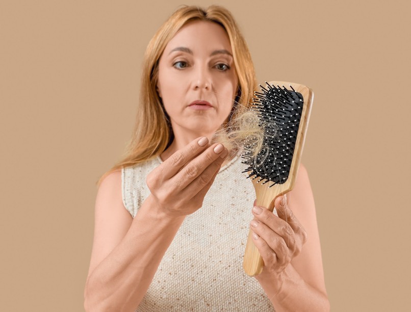 cinkhiány tünetei hajhullás pattanás