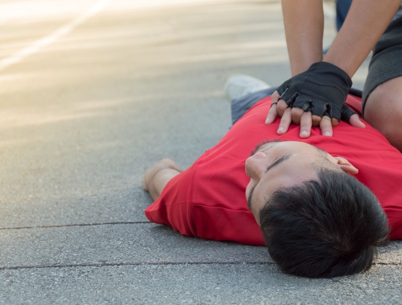 hirtelen szívmegállás szédülés légszomj szívdobogás