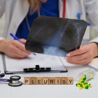 Mellhártyagyulladás tünetei, vizsgálata és kezelése című cikk nyitóképe