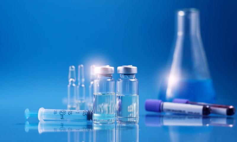 Steril karpullák gyártásába fektetnek be Magyarországon