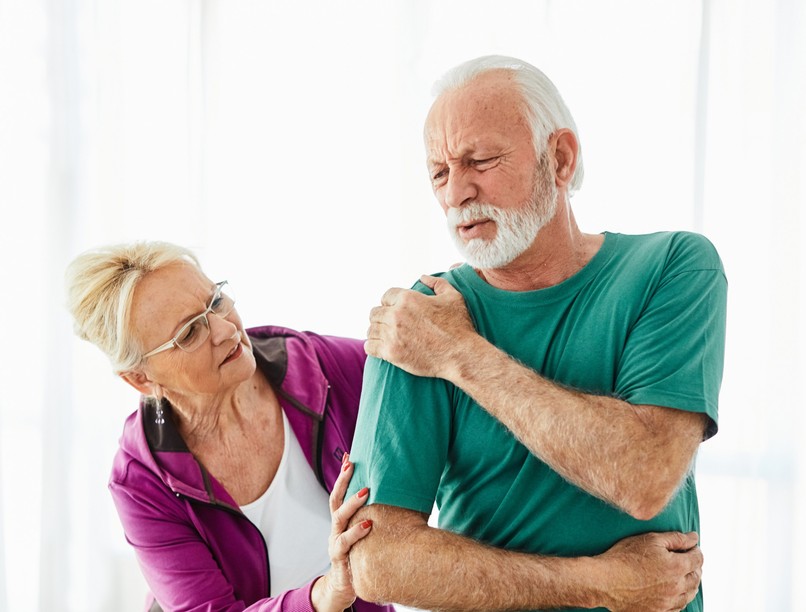 szívkoszorúér betegség tünet, hátfájás