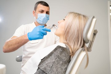 Panasz esetén a magyarok csupán 80%-a fordul fogorvoshoz