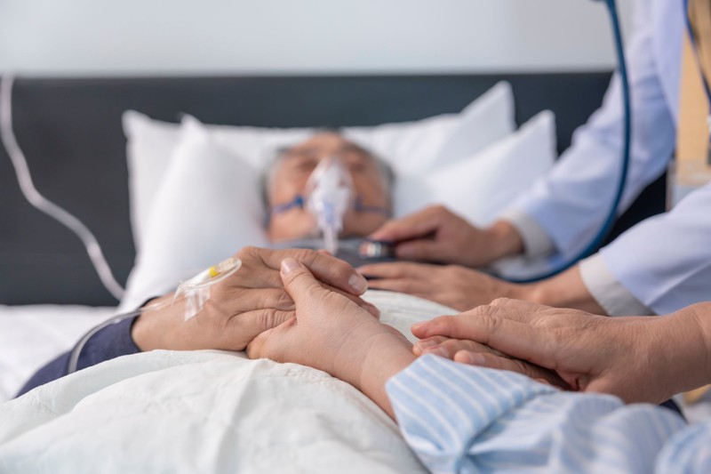 Mi történik a halál előtt? Jelek, hogy valaki már indulni készül