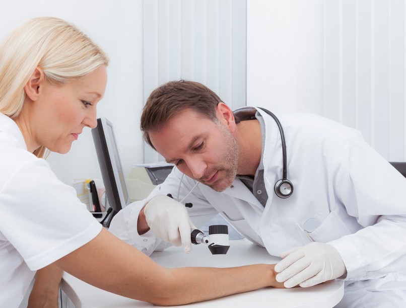 Bőrrák, pikkelysömör tünet különbség