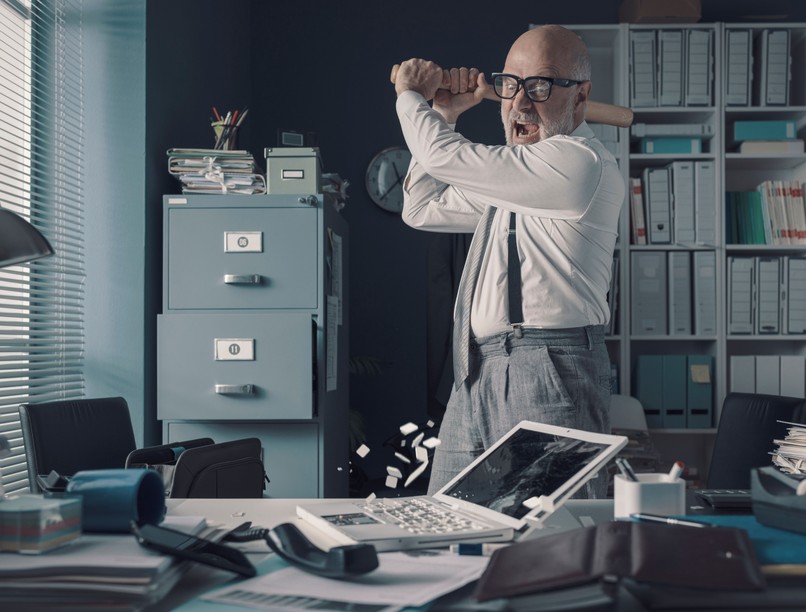 kiégés, irodai dolgozó, munkahely, stressz