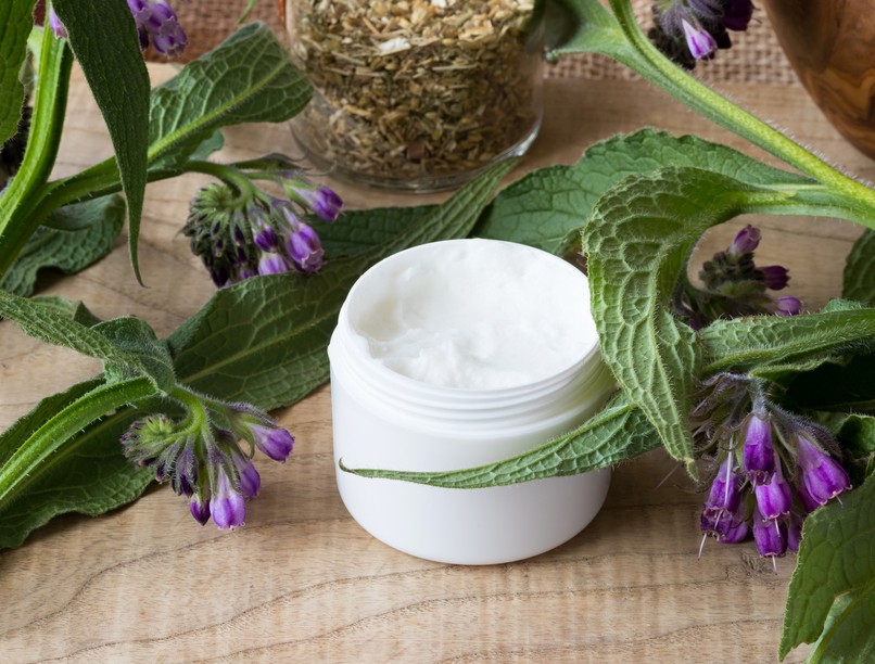 fekete nadálytő hatása zúzódás májkárosító gyógynövény