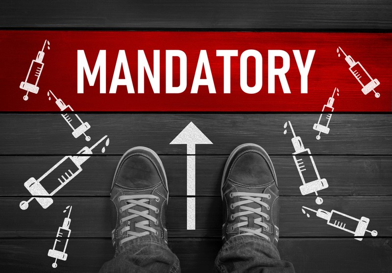 Ezért javasol kötelező oltást egy magyar szakértő