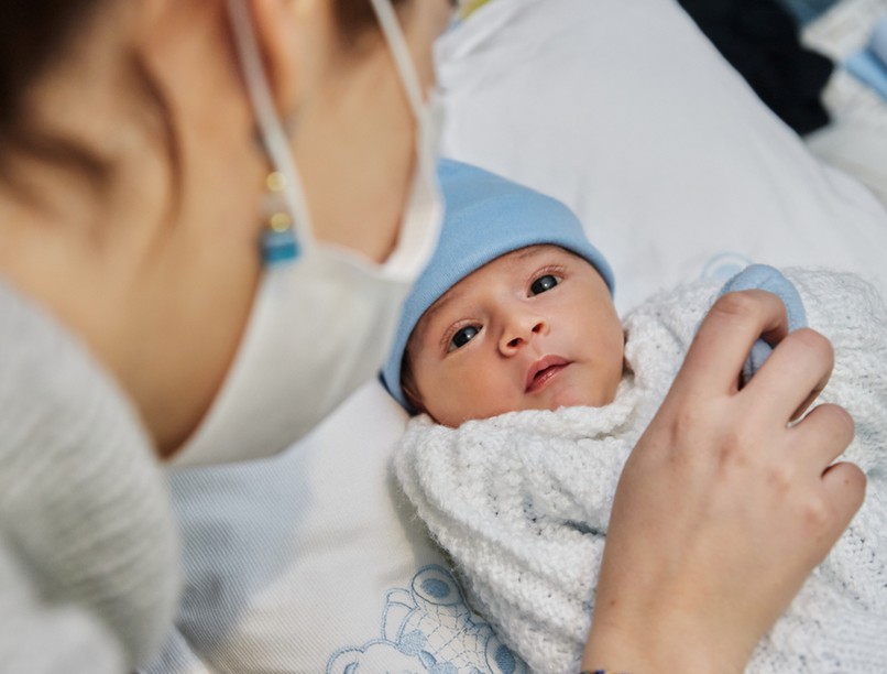 delta, variáns, covid-19, koronavírus, gyerek, csecsemő, haláleset, fertőzés