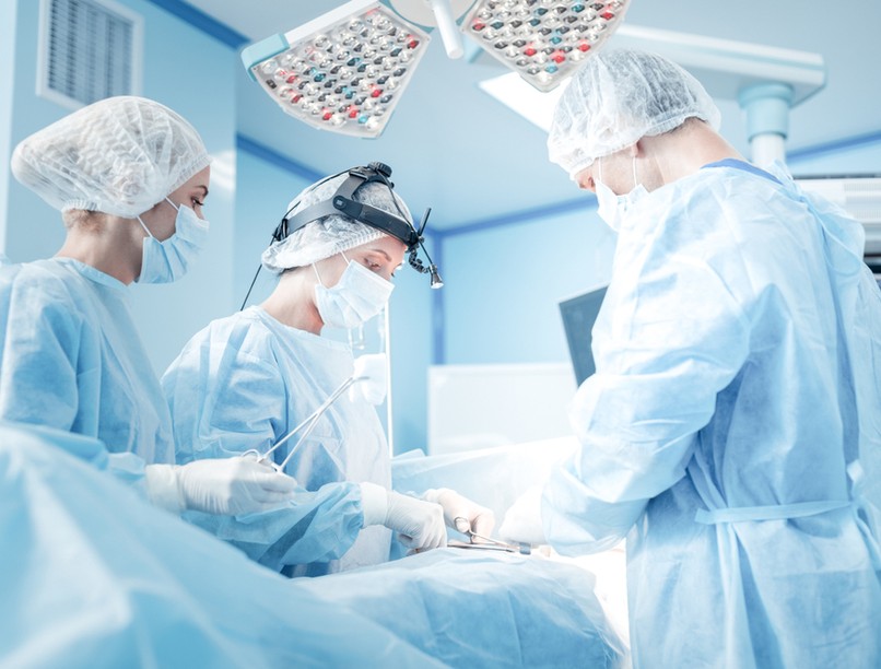 műtétek, védettségi igazolvány, pcr teszt, május 13