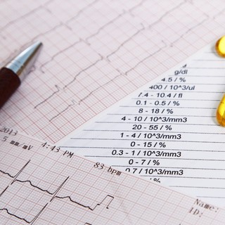 Épp egy gyakori koleszterincsökkentésre ajánlott vitaminról derült ki az, hogy szívrohamhoz vezethet!  című cikk nyitóképe