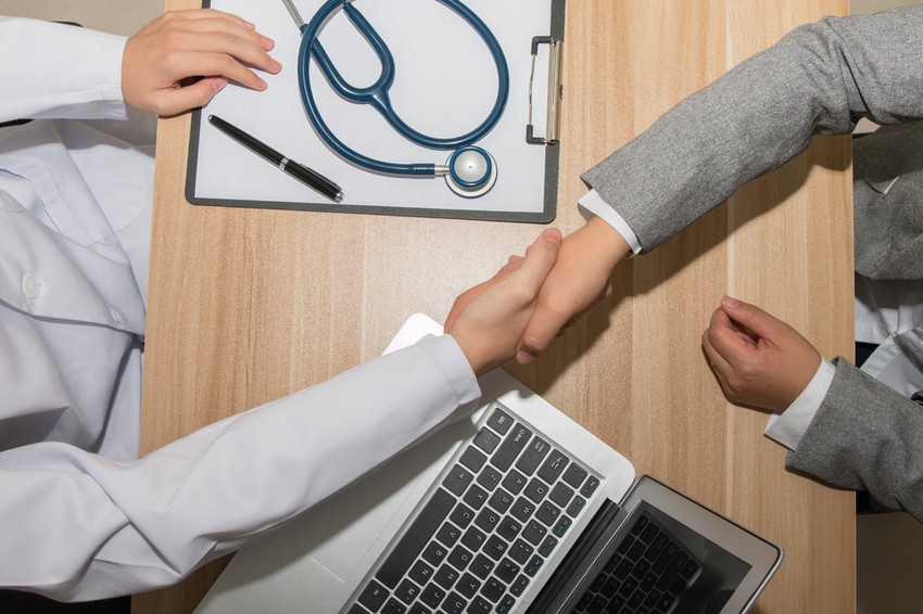 Álmos Pétert választotta új elnökének a Magyar Orvosi Kamara.