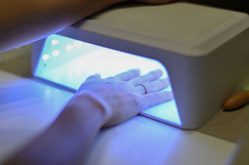 Rákot okozhat a géllakk? A bőrgyógyász szerint emiatt veszélyes