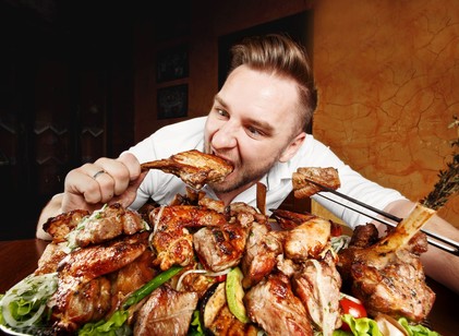 Egy tanulmány szerint a húsevők nagyobb valószínűséggel élnek 100 évig – de van egy bökkenő című cikk nyitóképe