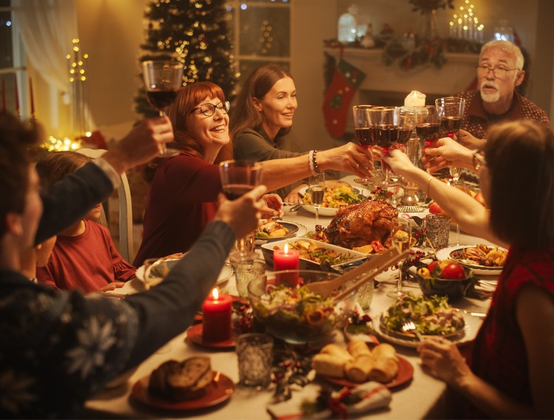 karácsony, túlevés, gyomorfájás, puffadás, emésztés