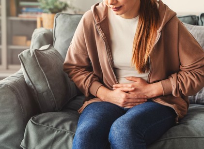 Hét évig nem vette komolyan a tüneteit – 25 évesen 4. stádiumú vastagbélrákot diagnosztizáltak nála című cikk nyitóképe