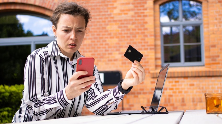 Vajon engedjünk a kíváncsiságunknak, és rákeressünk a tüneteinkre az interneten vagy sem?