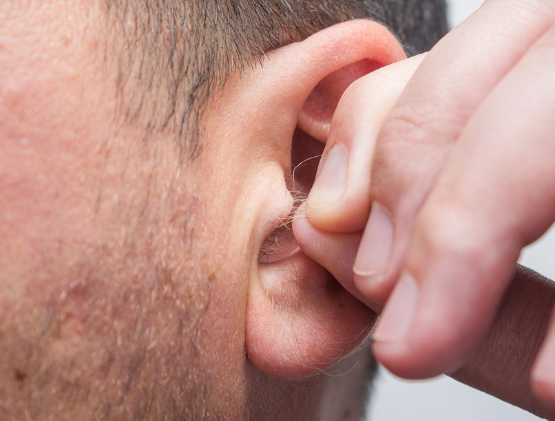 miért nő szőr fülben