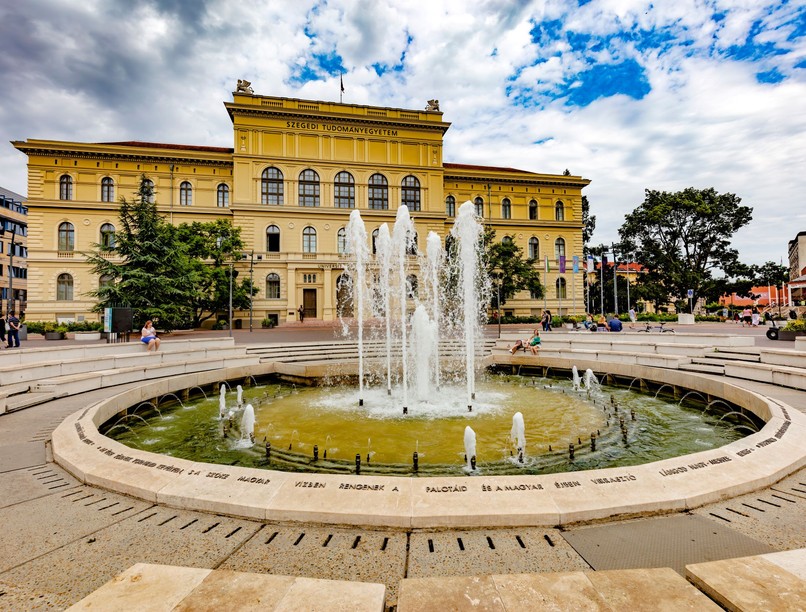 Szegedi Tudományegyetem krio-elektronmikroszkóp workshop