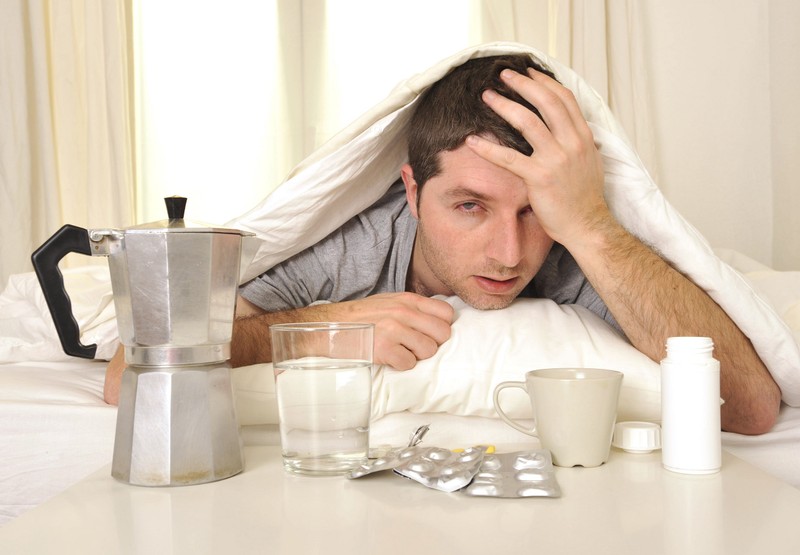 Miért leszünk másnaposak? Ez a legjobb macskajaj ellen