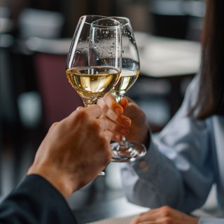 Mennyi idő alatt bont le a máj egyetlen pohár alkoholt? című cikk nyitóképe