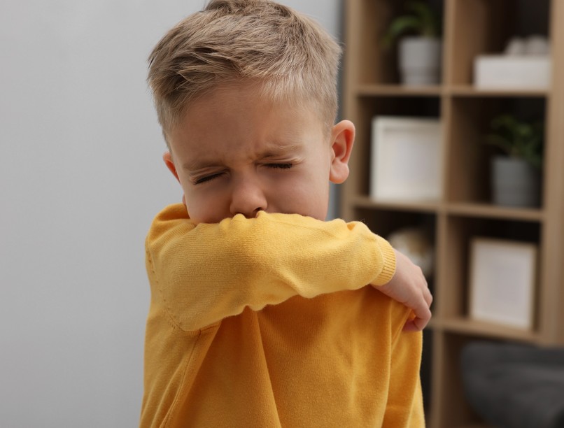 szamárköhögés kezelés tünete fertőzés gyerek oltás