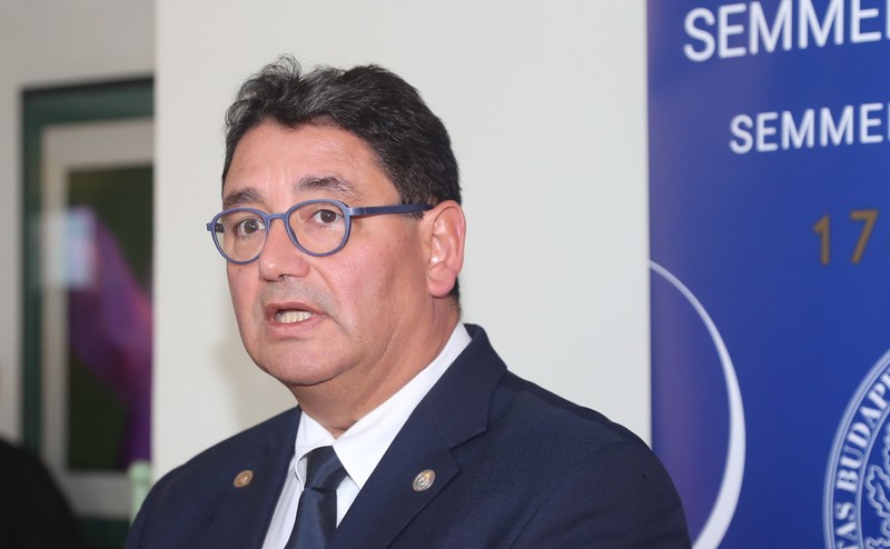 Dr. Merkely Bélát választották az MRK elnökévé