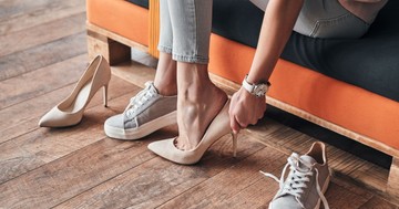  Mit jelent a viselkedéspszichológia szerint az, ha először a jobb cipőt vesszük fel, majd a balt? 