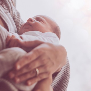 Szoptatás cukorbetegen - így kerülheti el azt, hogy ingadozzon a vércukor szintje című cikk nyitóképe