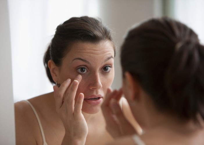 Szemfájdalom koronavírus fertőzés után - ezért alakulhat ki