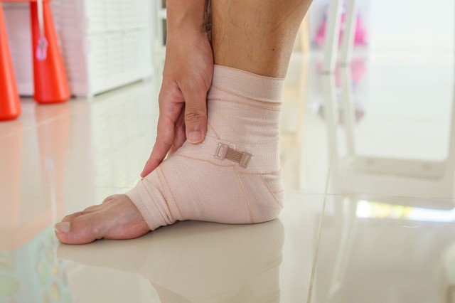 Letapadt szövetek, feszes izmok is okozhatnak vizesedést, ödémát a végtagokban: ezért érdemes a test belső működésére figyelni