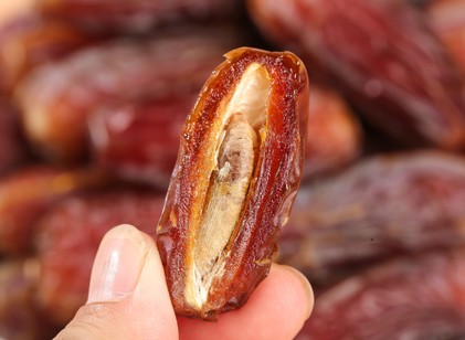 A cukorbetegek fogyaszthatnak datolyát vagy sem? Ha így eszi, kedvezően hat a vércukor-szabályozásra! című cikk nyitóképe