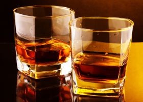 Jég dupla whiskyvel - de csak munka után...