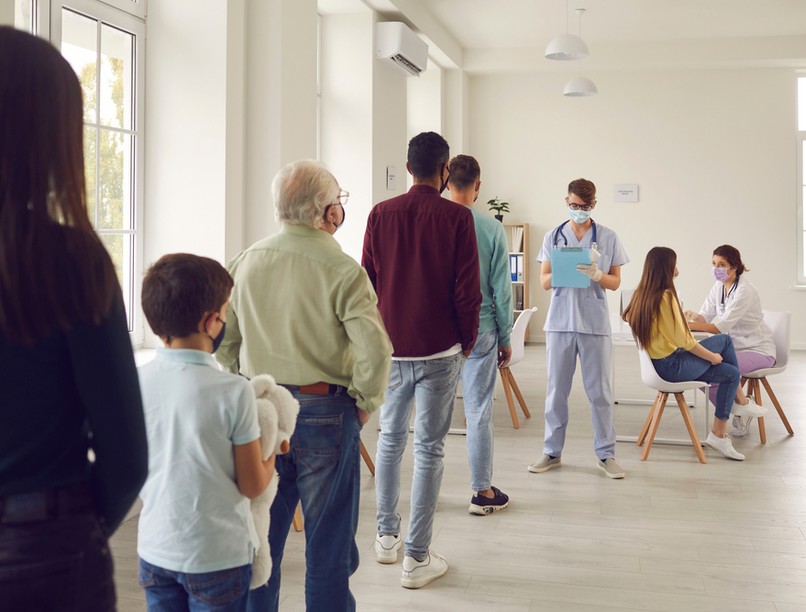 oltási akció, oltottak, koronavírus-járvány, vakcina