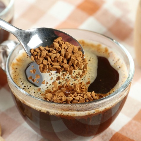 Instant kávé: barát vagy ellenség? Amit érdemes tudnia, mielőtt a következő csészéért nyúl című cikk nyitóképe